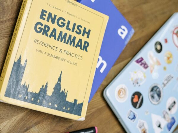 English Grammar Online: Transforming Language